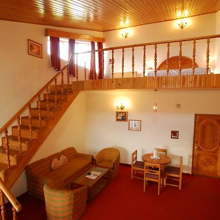 Clifftop Club Auli Джошимат Экстерьер фото